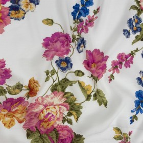 Gauzy Viscose Crepe Print – White, Pink and Yellow Floral – Mood Exclusive Flores de la Toscana Gauzy Viscose Crepe Print – White, Pink and Yellow Floral – Mood Exclusive Flores de la Toscana