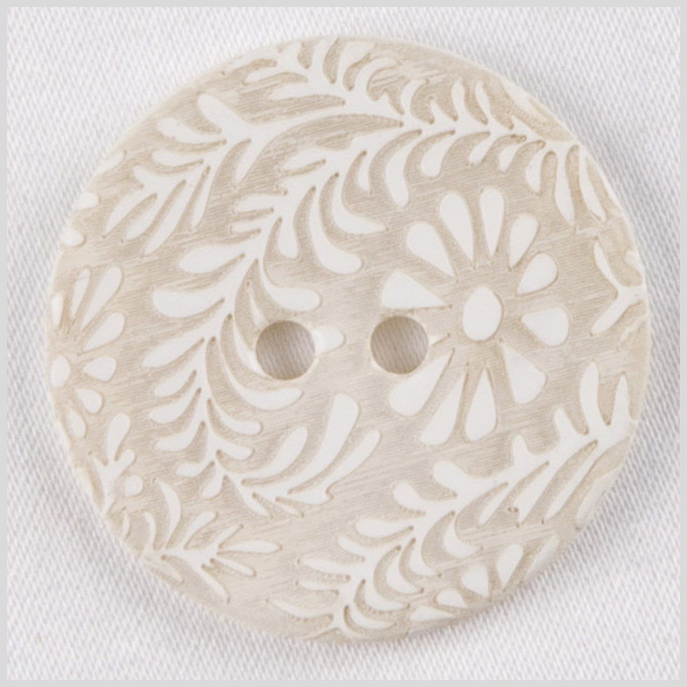 White and Natural Foilage Shell Button – 32L/20mm White and Natural Foilage Shell Button – 32L/20mm