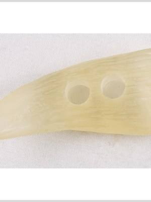 Translucent Pale Yellow Antler Shaped Plastic Toggle – 80L/50.8mm Translucent Pale Yellow Antler Shaped Plastic Toggle – 80L/50.8mm