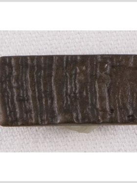 Long Rectangle Metal Shank Back Button – 40L/25.5mm – Dark Brass Engraved Ridges Long Rectangle Metal Shank Back Button – 40L/25.5mm – Dark Brass Engraved Ridges