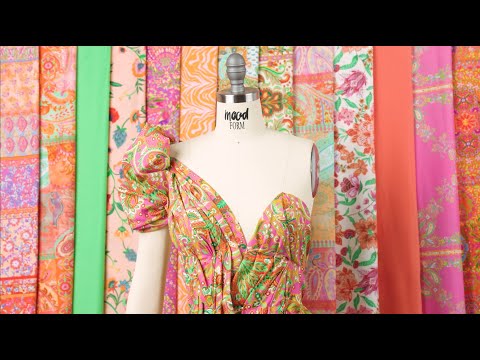 Cotton Voile – White Floral Paisley Stripes – Locust Lily Print – Mood Exclusive Gisele Collection Cotton Voile – White Floral Paisley Stripes – Locust Lily Print – Mood Exclusive Gisele Collection