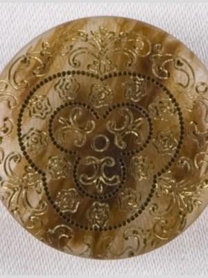 Plastic Shank Back Button – 32L/20mm – Dark Tan and Cream Streaked Ornate Engravings Plastic Shank Back Button – 32L/20mm – Dark Tan and Cream Streaked Ornate Engravings