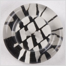 Clear Black Plastic Button – 36L/23mm Clear Black Plastic Button – 36L/23mm