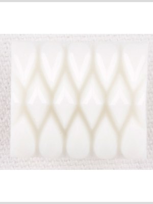 White Plastic Button – 28L/18mm White Plastic Button – 28L/18mm