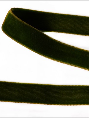 Moss Green Double Face Velvet Ribbon – 5/8″ Moss Green Double Face Velvet Ribbon – 5/8″