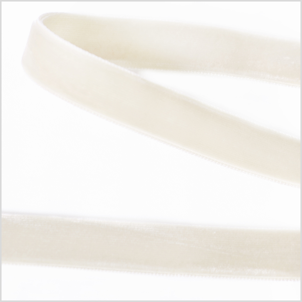White Double Face Velvet Ribbon – 5/8″ White Double Face Velvet Ribbon – 5/8″