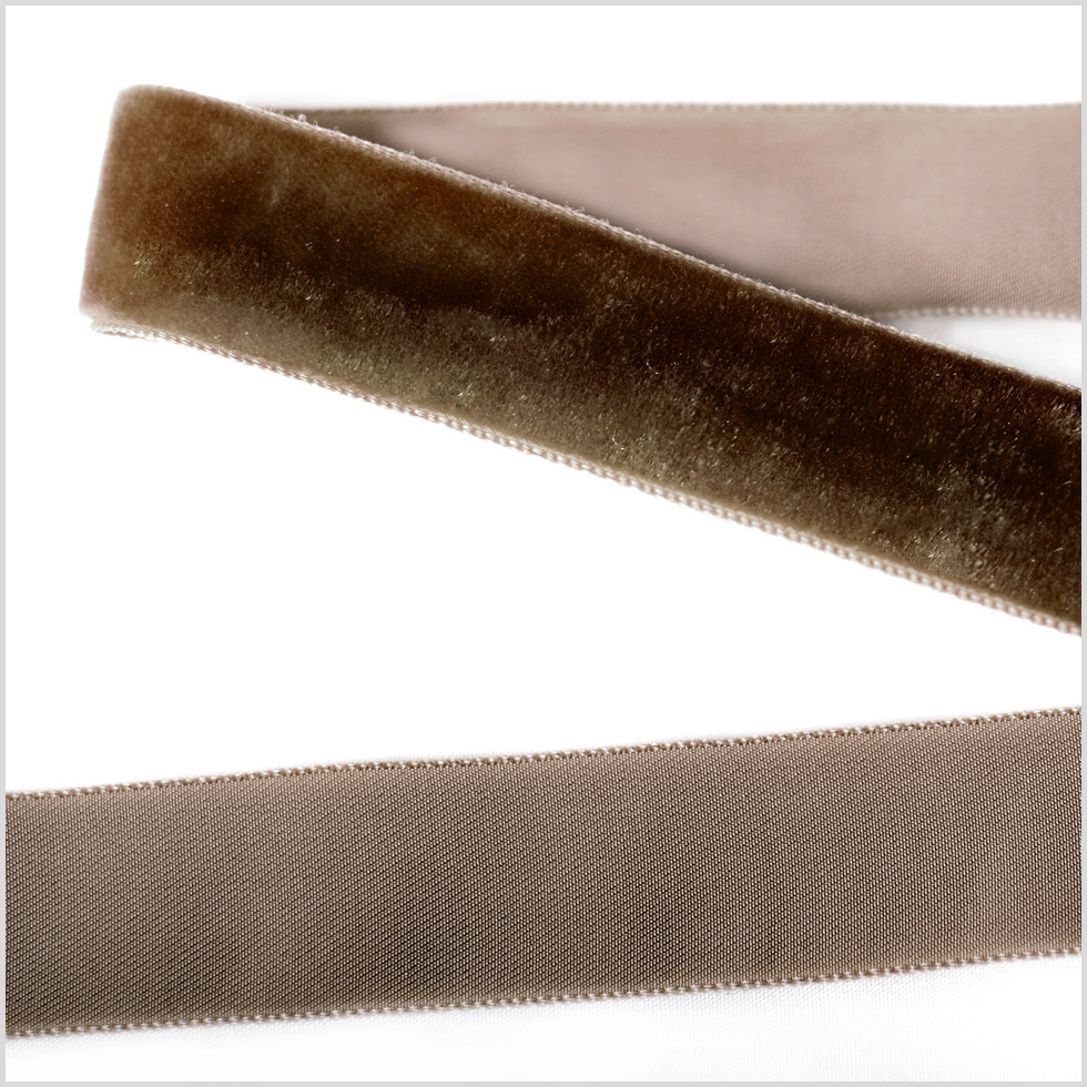 Brown Single Face Velvet Ribbon – 7/8″ Brown Single Face Velvet Ribbon – 7/8″