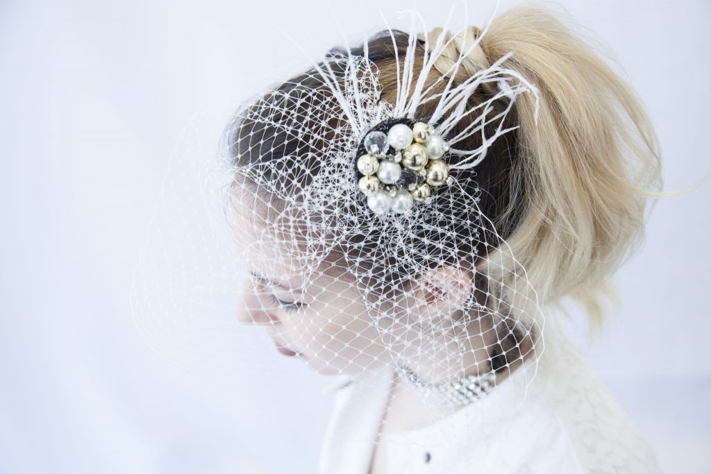 18" Ivory Russian Veil Lace