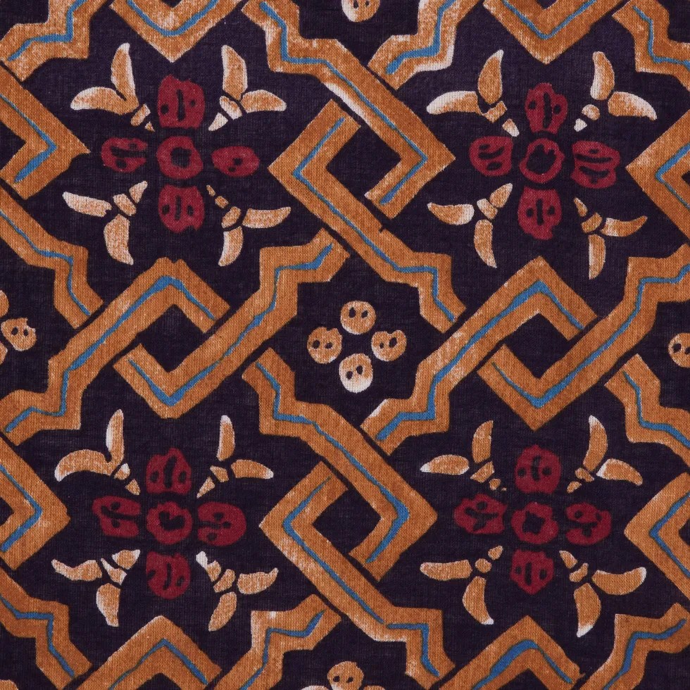 Mysterioso/Cashew Abstract Loosely Woven Cotton Print Mysterioso/Cashew Abstract Loosely Woven Cotton Print