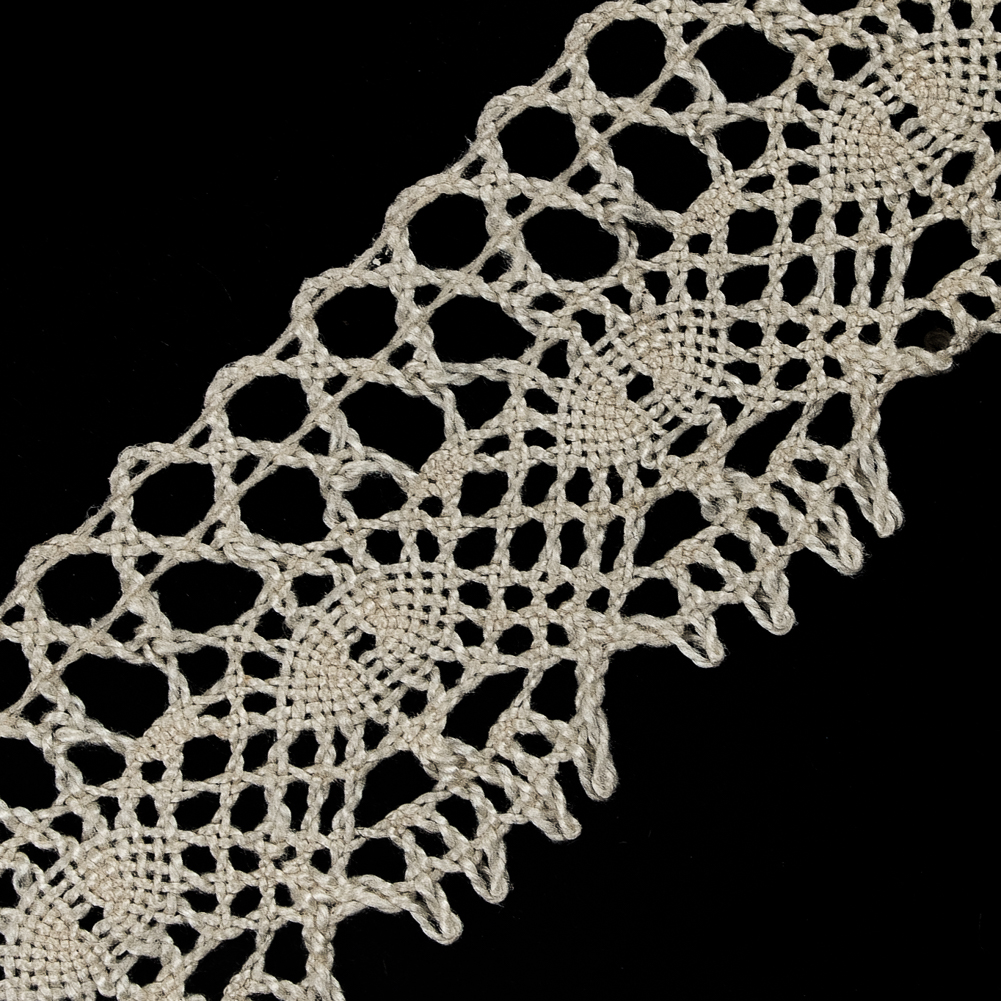 Natural Crochet Lace Trim - 2"