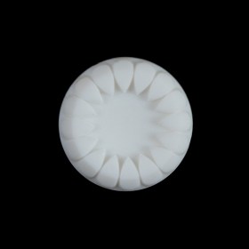 White Petal Bordered Shank-Back Button – 36L/23mm White Petal Bordered Shank-Back Button – 36L/23mm