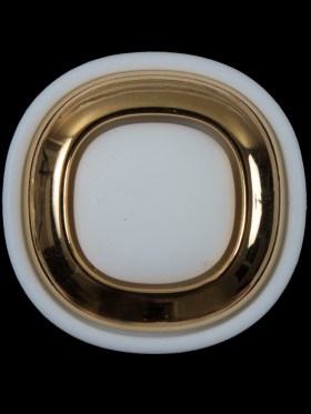 White and Gold 2-Piece Plastic Button – 48L/30.5mm White and Gold 2-Piece Plastic Button – 48L/30.5mm