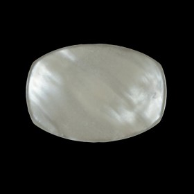 Ivory Iridescent Plastic Button – 44L/28mm Ivory Iridescent Plastic Button – 44L/28mm