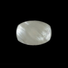 Ivory Iridescent Plastic Button – 36L/23mm Ivory Iridescent Plastic Button – 36L/23mm