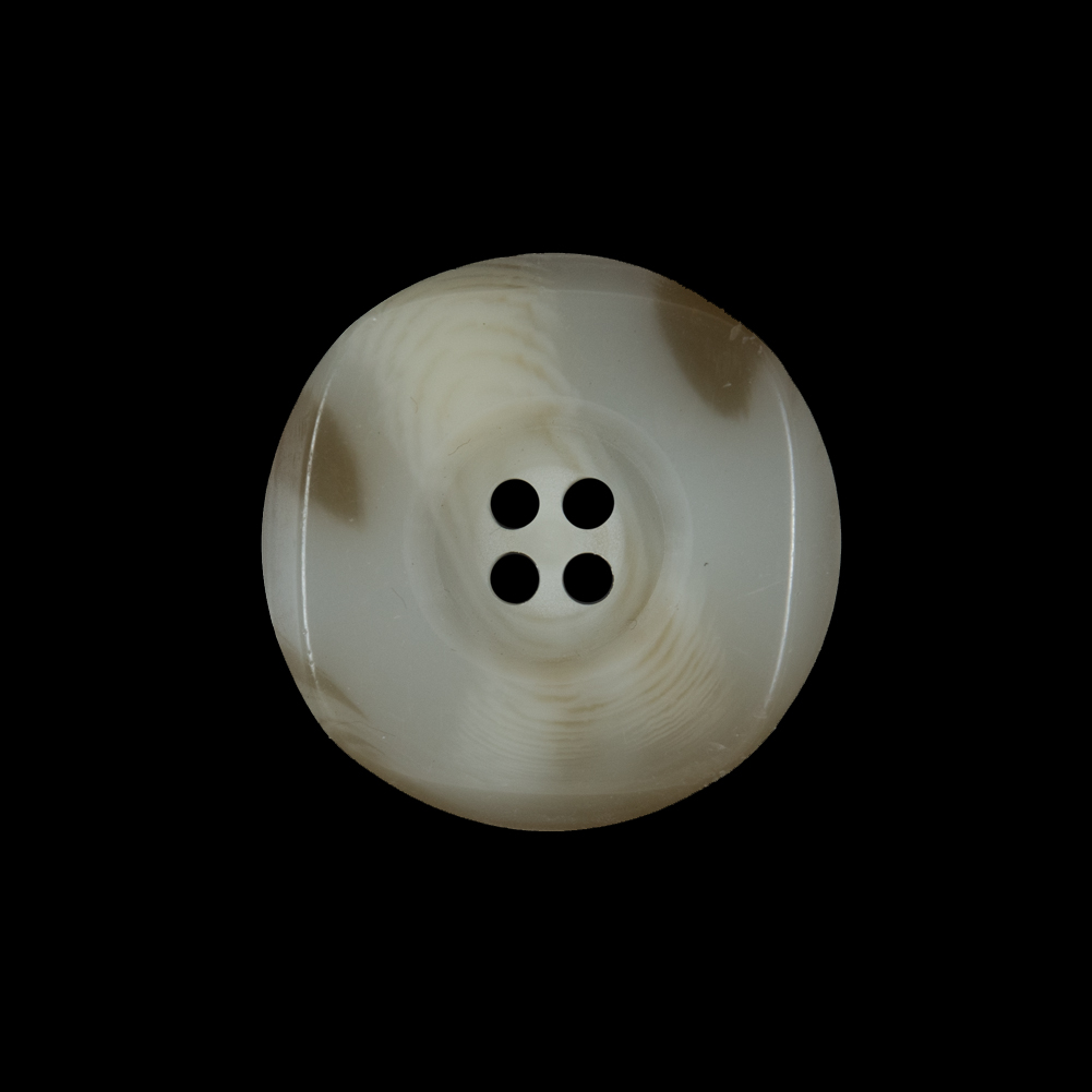 Ivory and Beige Horn Button – 36L/23mm Ivory and Beige Horn Button – 36L/23mm