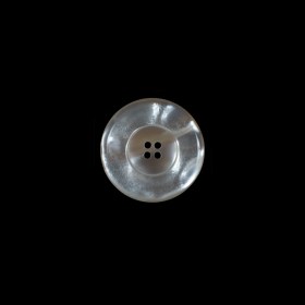 Beige Iridescent Plastic Button – 20L/12.5mm Beige Iridescent Plastic Button – 20L/12.5mm