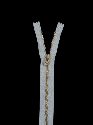 Metal Closed Bottom Zipper with Gold Teeth 12″ – Light Gray Metal Closed Bottom Zipper with Gold Teeth 12″ – Light Gray