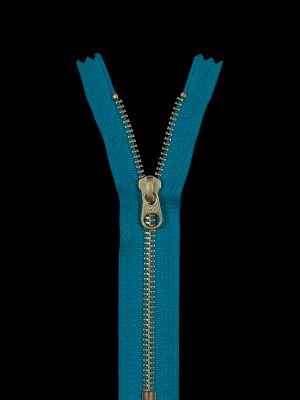 Metal Closed Bottom Zipper with Gold Teeth 6″ – Dark Turquoise Metal Closed Bottom Zipper with Gold Teeth 6″ – Dark Turquoise