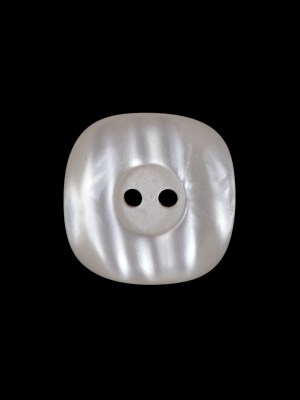 Beige Luminous Plastic Two-Hole Button – 30L/19mm Beige Luminous Plastic Two-Hole Button – 30L/19mm