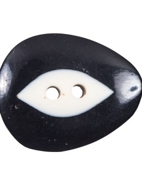 Black and White Horn Toggle – 48L/30.5mm Black and White Horn Toggle – 48L/30.5mm