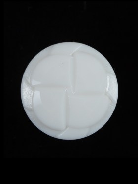 White Beveled Pinwheel Petals Shank-Back Button – 36L/23mm White Beveled Pinwheel Petals Shank-Back Button – 36L/23mm