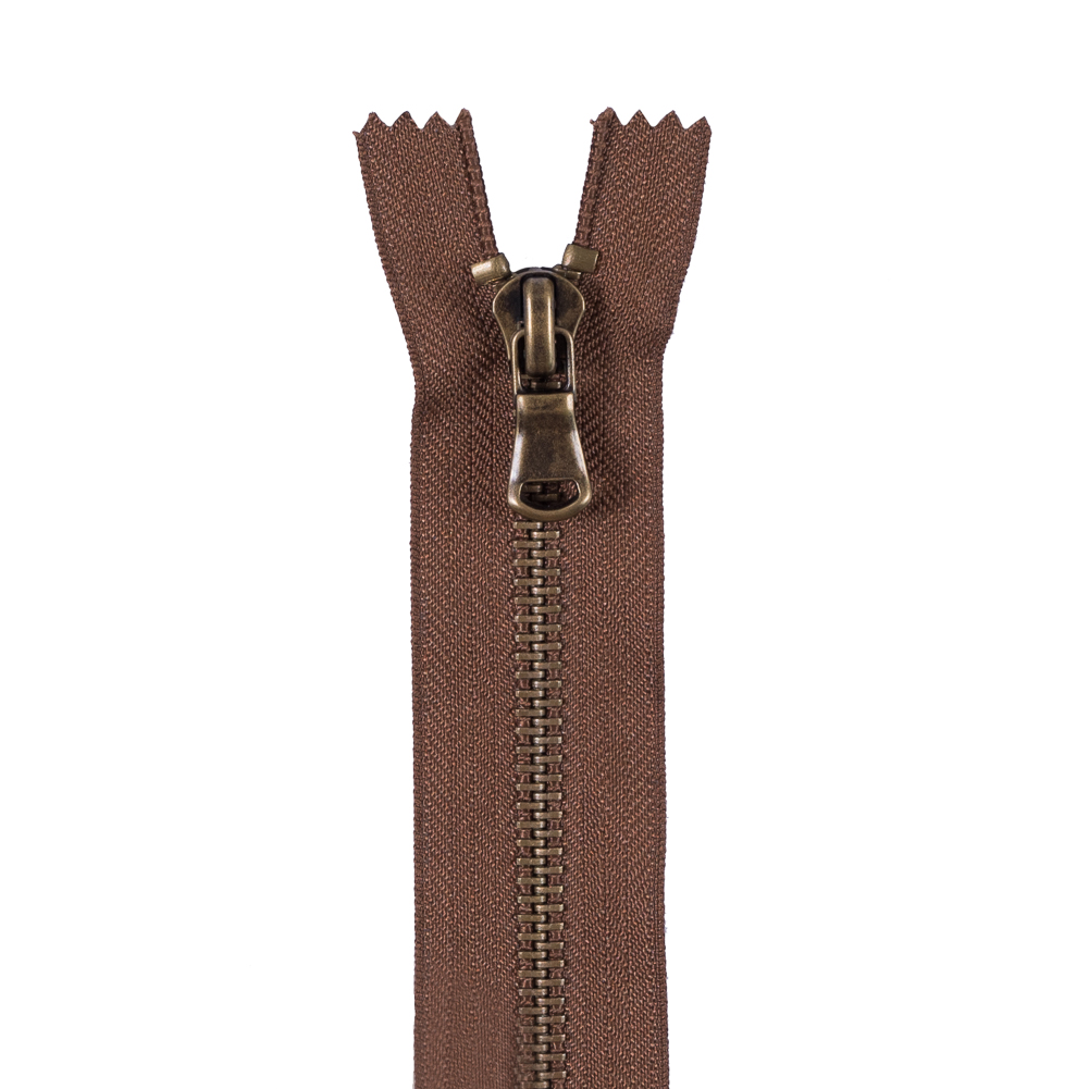 Brown Metal Zipper with Antique Gold Pull and Teeth – 4.5″ Brown Metal Zipper with Antique Gold Pull and Teeth – 4.5″