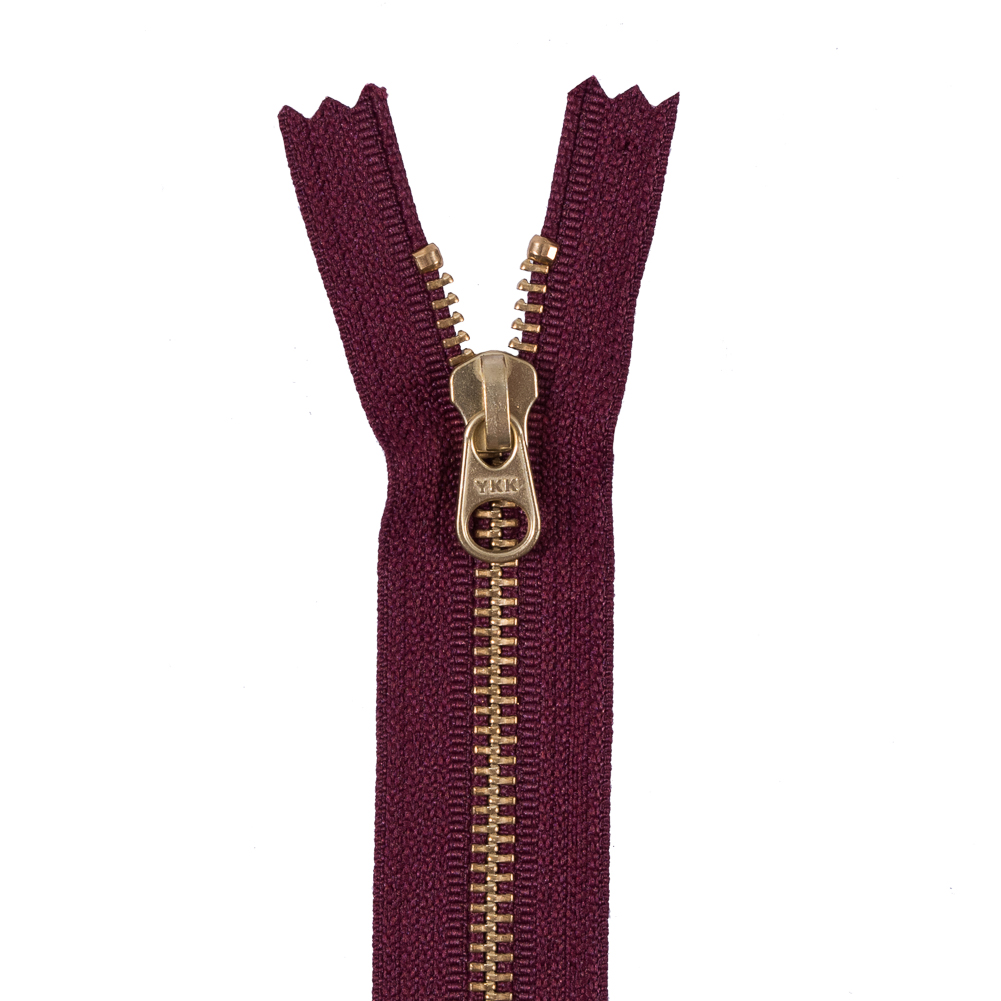 Metal Zipper with Gold Pull and Teeth 4.5″ – Dark Tuscan Red Metal Zipper with Gold Pull and Teeth 4.5″ – Dark Tuscan Red