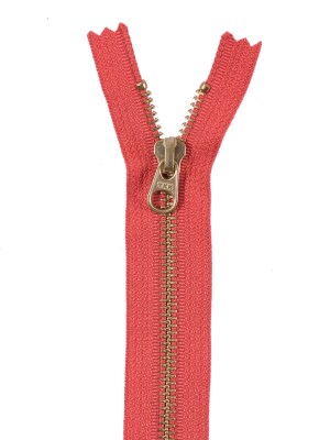 Metal Zipper with Gold Pull and Teeth 6″ – Pale Orange Metal Zipper with Gold Pull and Teeth 6″ – Pale Orange