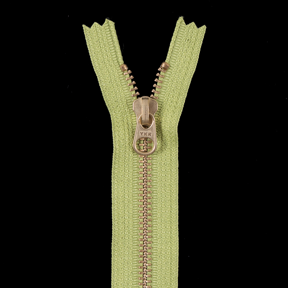 Metal Zipper with Gold Pull and Teeth 4.5″ – Lime Metal Zipper with Gold Pull and Teeth 4.5″ – Lime