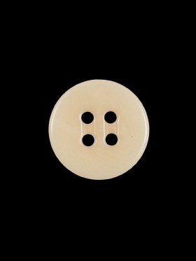 Light Tan Horn 4-Hole Button – 24L/15mm Light Tan Horn 4-Hole Button – 24L/15mm