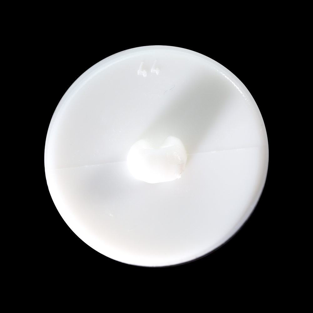 Italian White Shank Back Button – 44L/28mm Italian White Shank Back Button – 44L/28mm