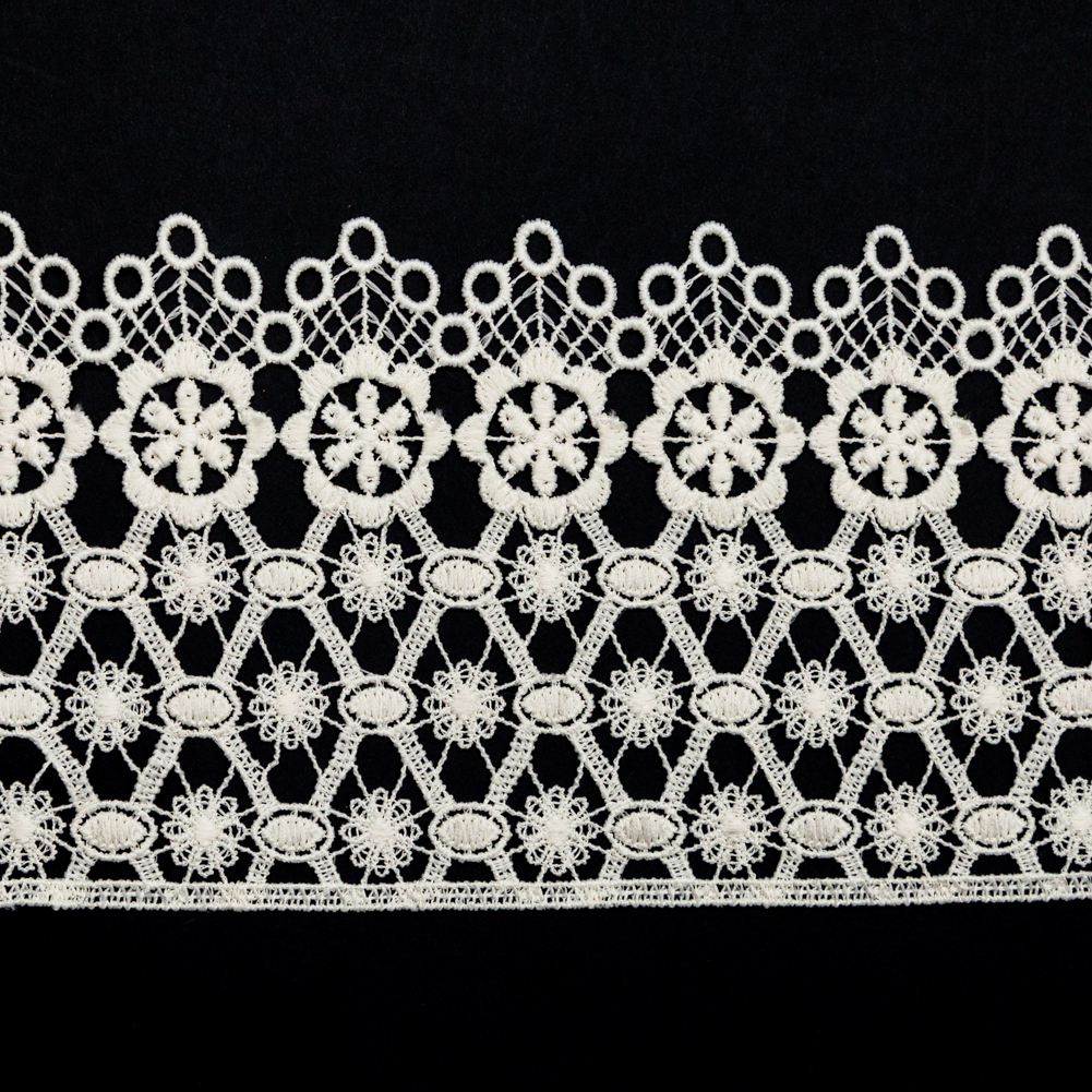 European Ivory Floral Venise Lace Trim – 4″ European Ivory Floral Venise Lace Trim – 4″