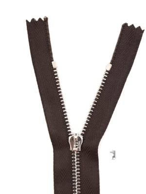 Mood Exclusive Italian Brown and Silver T3 Closed End Metal Zipper – 9″ Mood Exclusive Italian Brown and Silver T3 Closed End Metal Zipper – 9″