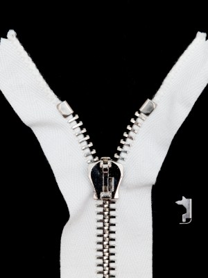 Mood Exclusive Italian Off-White and Silver T8 Closed End Metal Zipper – 9″ Mood Exclusive Italian Off-White and Silver T8 Closed End Metal Zipper – 9″