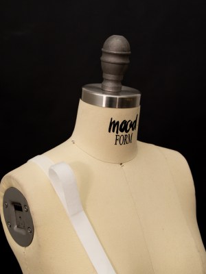 White Sticky Back VELCRO® Brand Fastener – 0.75″ White Sticky Back VELCRO® Brand Fastener – 0.75″