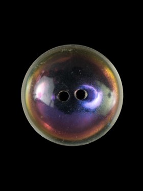 Iridescent Pink Plastic Button – 36L/23mm Iridescent Pink Plastic Button – 36L/23mm