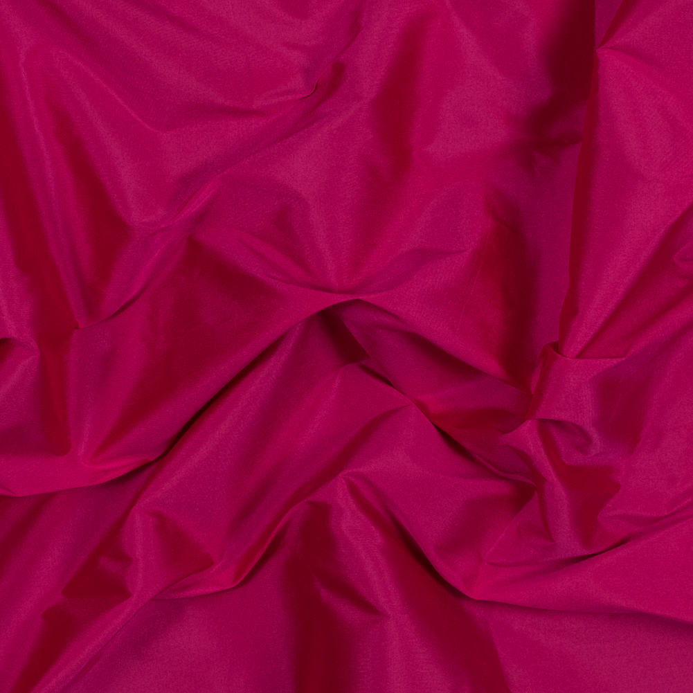 Polyester Taffeta – Plain Dyed Fuchsia – Bellamy Collection Polyester Taffeta – Plain Dyed Fuchsia – Bellamy Collection