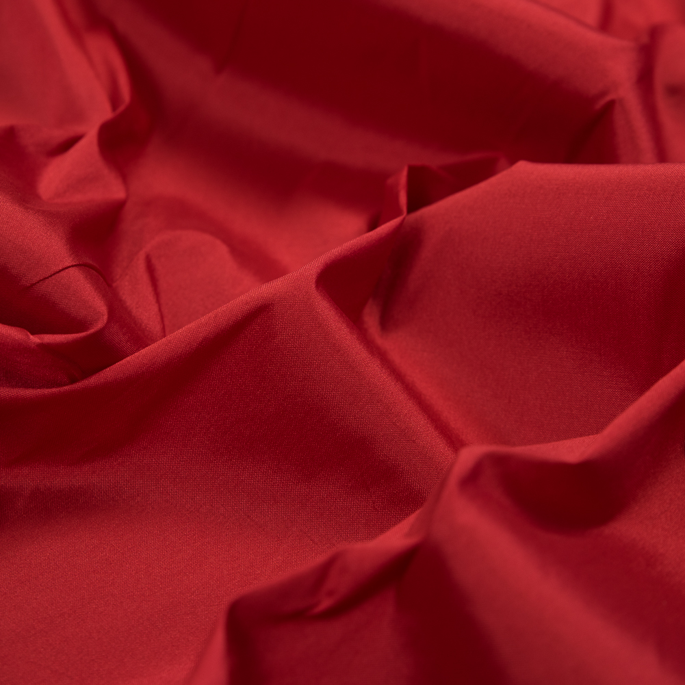 Polyester Taffeta – Plain Dyed Goji Berry Red – Bellamy Collection Polyester Taffeta – Plain Dyed Goji Berry Red – Bellamy Collection