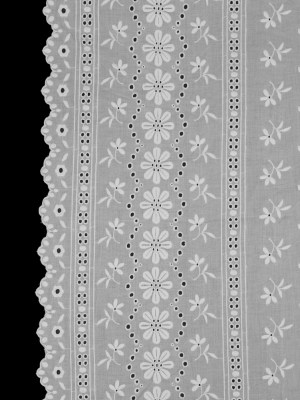 Famous NYC Designer White Bordered Embroidered Cotton Eyelet Famous NYC Designer White Bordered Embroidered Cotton Eyelet