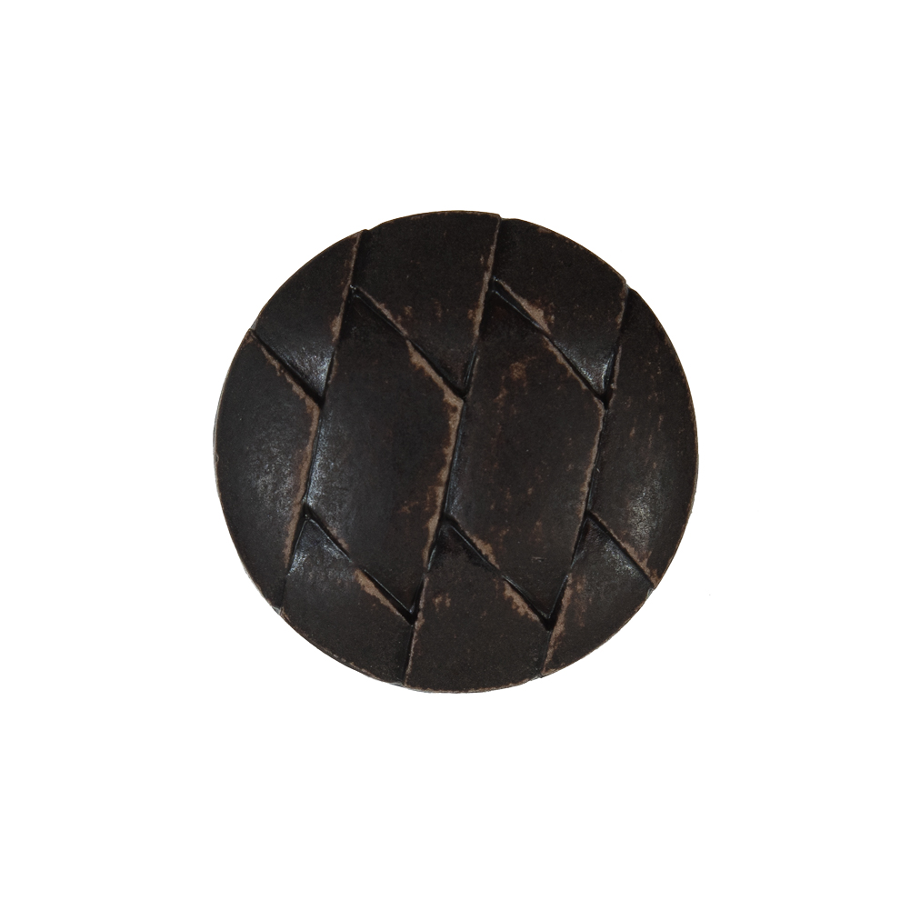 Brown Etched Plastic Shank Back Button – 36L/22mm Brown Etched Plastic Shank Back Button – 36L/22mm