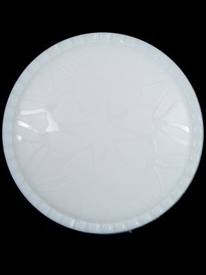 Italian White Shank Back Button with Etched Hearts – 48L/28mm Italian White Shank Back Button with Etched Hearts – 48L/28mm