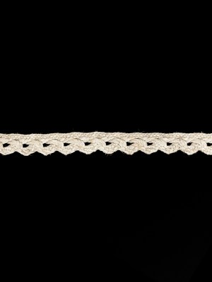 Lustrous Natural Braided Trim with Fuzzy Fibers and Scalloped Edge – 1″ Lustrous Natural Braided Trim with Fuzzy Fibers and Scalloped Edge – 1″
