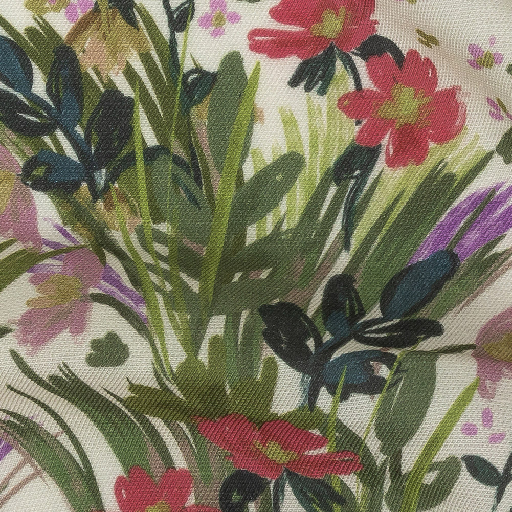 Viscose and Linen Twill Print – Cream and Green Flowers and Grass – Mood Exclusive Prairie Spring Viscose and Linen Twill Print – Cream and Green Flowers and Grass – Mood Exclusive Prairie Spring