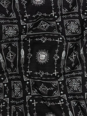 Lightweight Viscose-Linen Woven Print – Black and White Abstract Doodles – Mood Exclusive Small Etched Tribal Lightweight Viscose-Linen Woven Print – Black and White Abstract Doodles – Mood Exclusive Small Etched Tribal