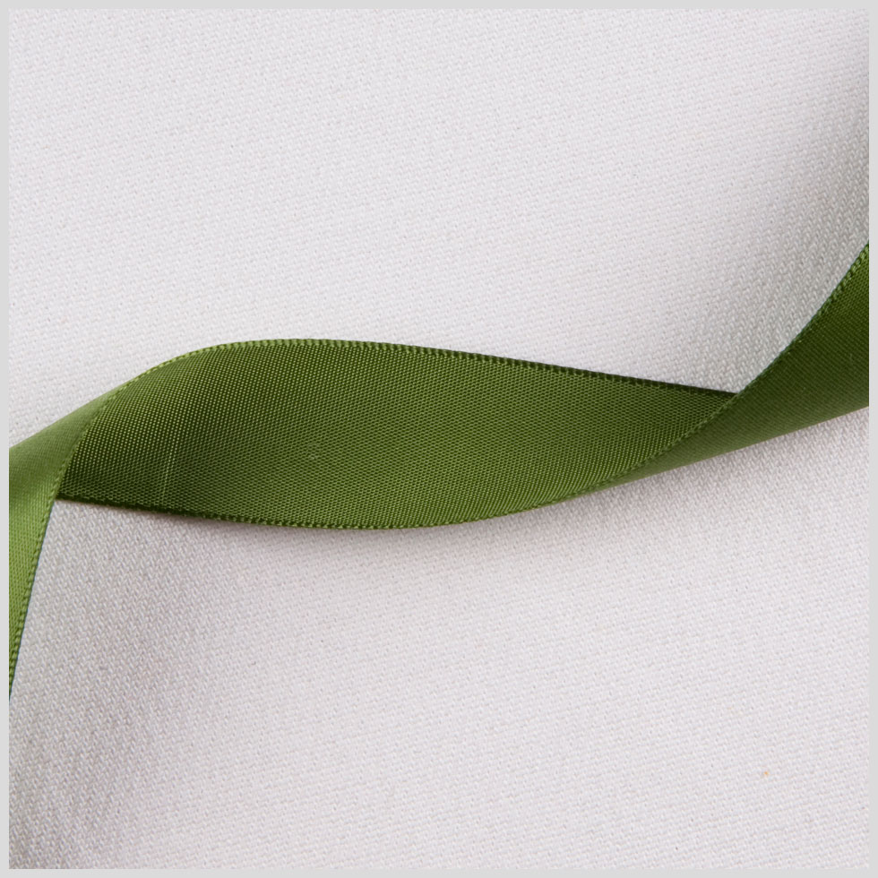 7/8″ Moss Green Single Face Satin Ribbon 7/8″ Moss Green Single Face Satin Ribbon