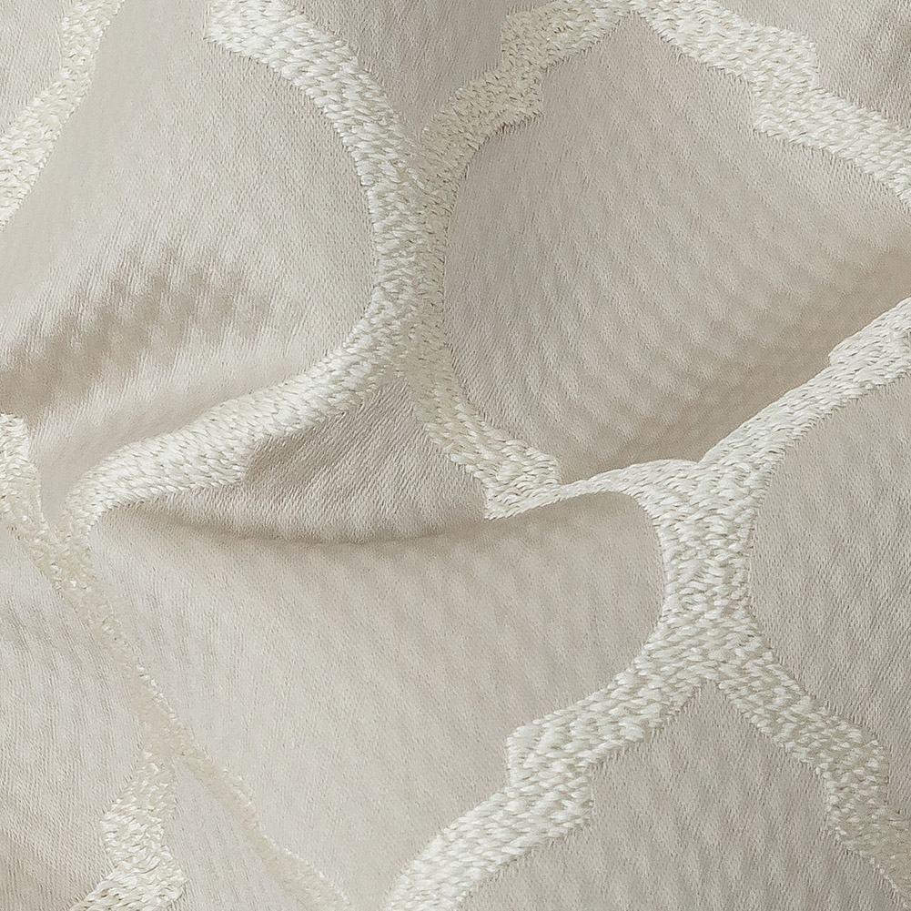 Satin-Faced Jacquard – Oyster Moroccan Quatrefoil – British Imported Satin-Faced Jacquard – Oyster Moroccan Quatrefoil – British Imported