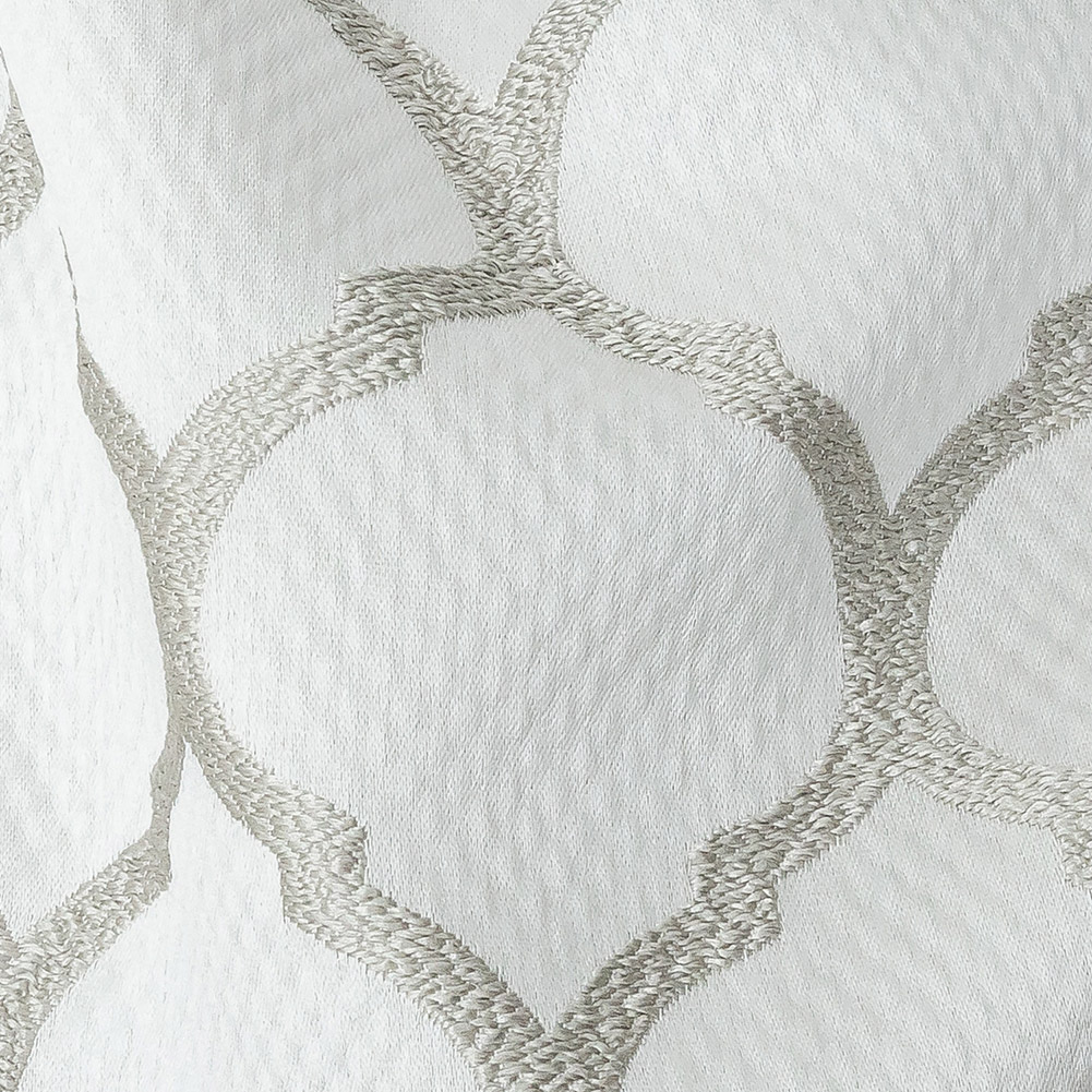 Satin-Faced Jacquard – Platinum Moroccan Quatrefoil – British Imported Satin-Faced Jacquard – Platinum Moroccan Quatrefoil – British Imported