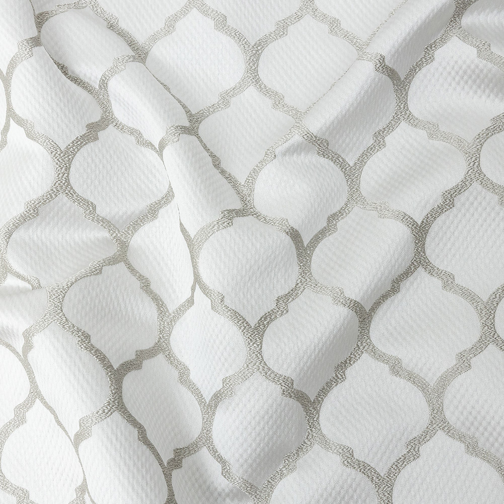 Satin-Faced Jacquard – Platinum Moroccan Quatrefoil – British Imported Satin-Faced Jacquard – Platinum Moroccan Quatrefoil – British Imported