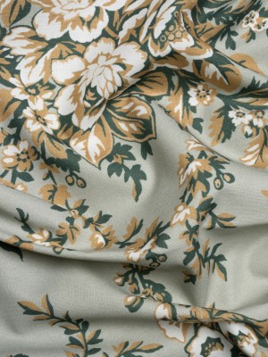 Cotton Canvas Print – Fennel Floral Bouquets – British Imported Cotton Canvas Print – Fennel Floral Bouquets – British Imported