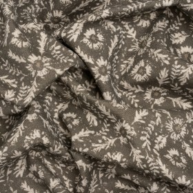 Brushed Cotton and Linen Canvas – Truffle Flowers and Leaves – Flowers and Leaves British Imported Brushed Cotton and Linen Canvas – Truffle Flowers and Leaves – Flowers and Leaves British Imported